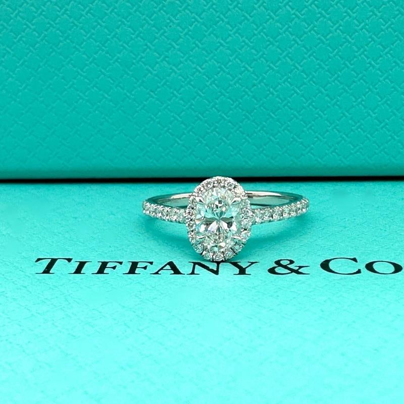 Tiffany & Co. Soleste Oval Diamond 0.60 ct E VS2 Halo Engagement Ring Platinum - 15