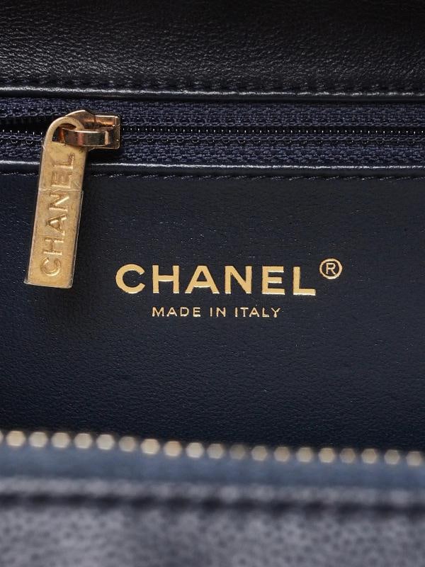 Chanel Navy Blue Quilted Caviar Leather Medium Filigree Vanity Case Bag - 10