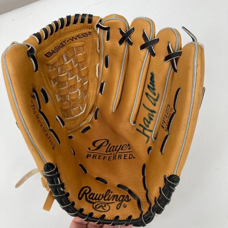 Hank Aaron Signed Rawlings Baseball Glove Beckett COA - 4