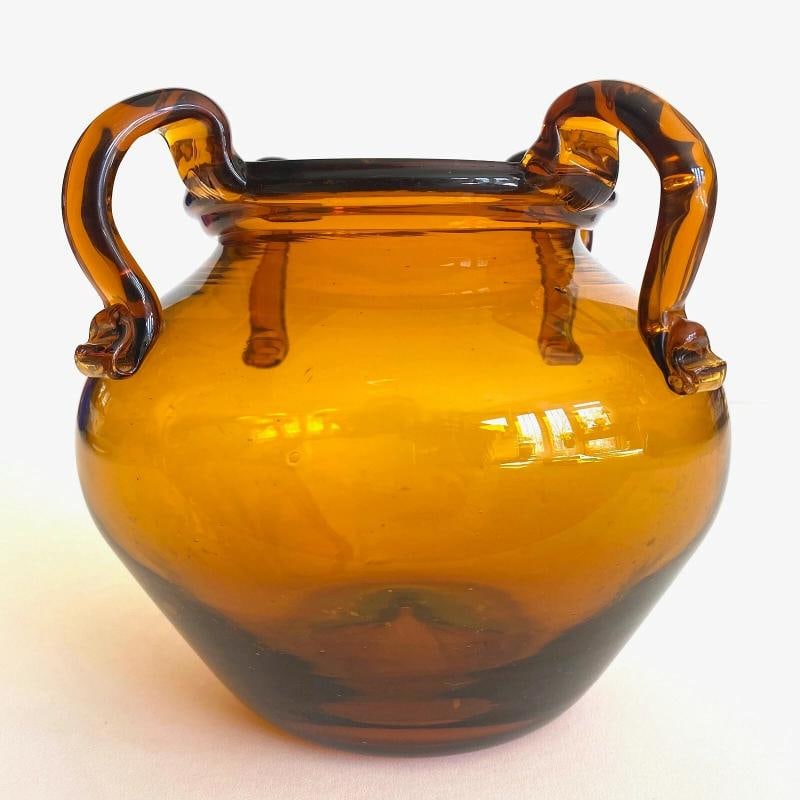 VTG MID CENTURY MODERNIST TOPAZ SIENNA HAND BLOWN ART GLASS JARDINIERE BOWL VASE: MEASURES 7 1/2" DIA X 4" DIA BASE X 4 3/4" DIA TOP OPENING X 6 1/2" H. Condition: Used,Brand: Unmarked,Type: Vase,Era: Mid 20th Century (1941-1969),Type of Glass: Hand Blown Glass,Color: Brown,Style: