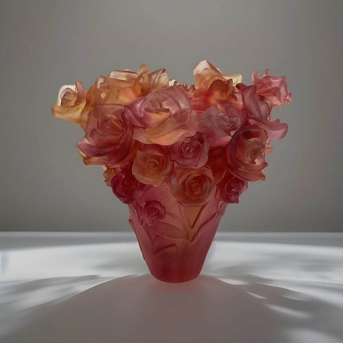 Nancy Daum Style rose Red Ombré Crystal Vase H7?? Maker Unknown Heavy Art Glass (1 of 1)