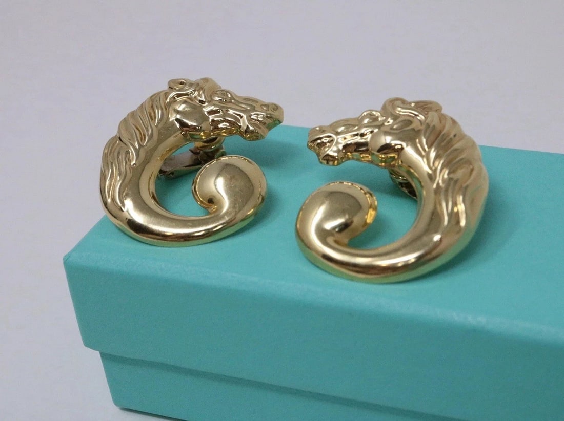 Bassani 14kt Italy Yellow Gold Horse Swirl Earrings Vintage: Condition: Pre-owned - Excellent: This item has been previously worn; however, it is in excellent condition. Any signs of wear should be shown and described in the seller’s listing. ,Signed: