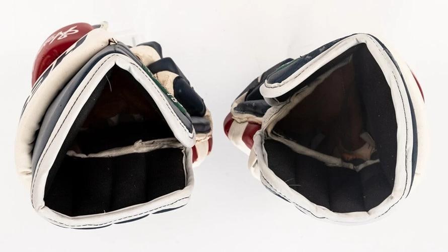 Wayne Gretzky New York Rangers Hespeler Game Model Hockey Gloves PSA DNA COA - 6