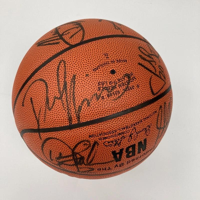 1997-98 Los Angeles Lakers Team Signed Basketball w/13 Signatures Including Kobe Bryant & Shaquille - 6