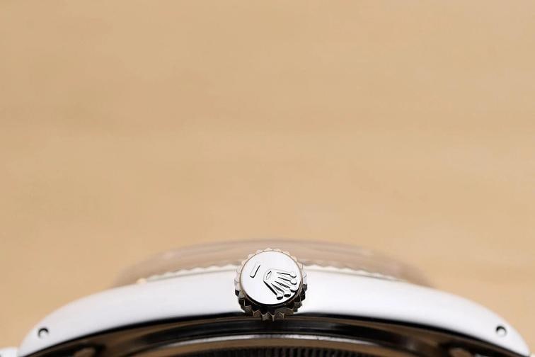 ROLEX DATEJUST 1601 GREEN DIAL 18K WHITE GOLD STEEL FOLDED BRACELET WATCH - 9