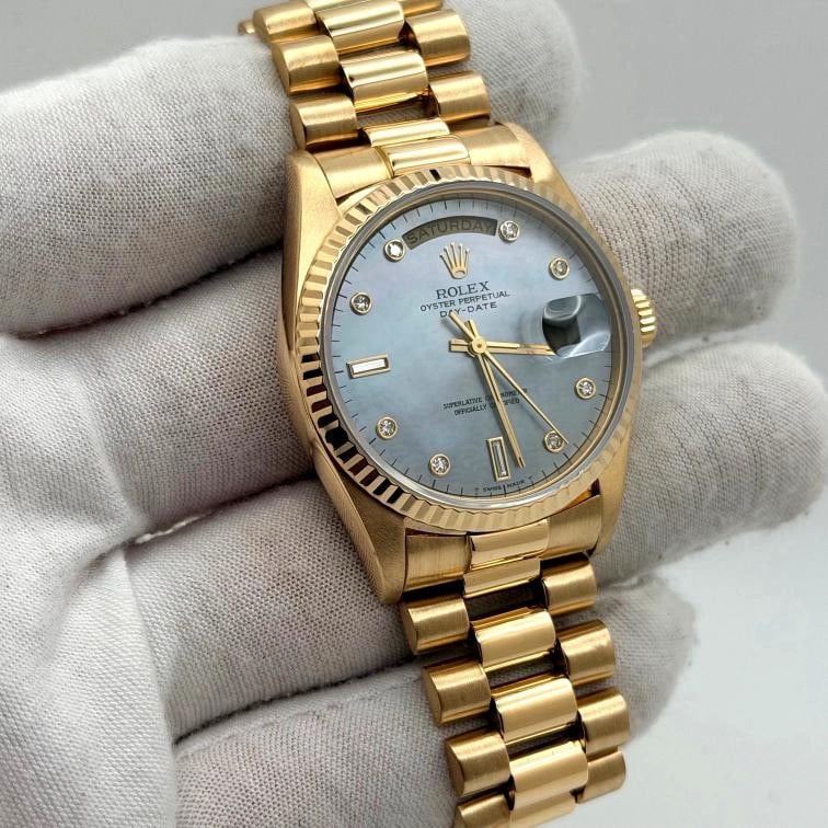 Rolex Day Date President 18348 36mm Blue Mother of Pearl Diamond Dial 18k Gold - 4