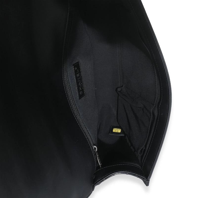 Chanel Black Patent Chevron Old Medium Boy Bag - 2