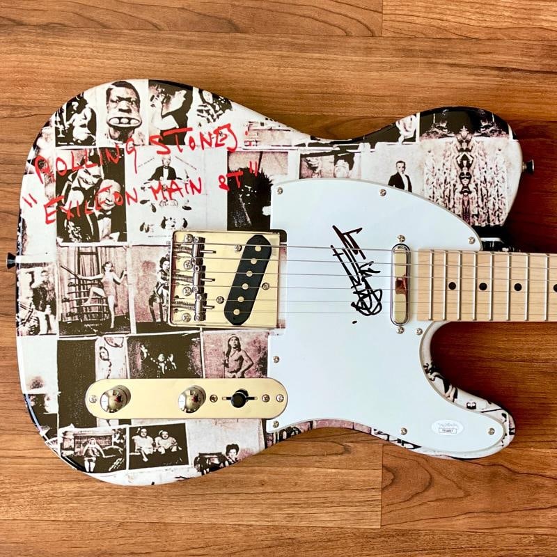 KEITH RICHARDS Signed Custom Guitar ROLLING STONES (JSA COA).: Industry: Music,Signed: Yes,Autograph Authentication: James Spence (JSA),Object Type: Guitar & Guitar Pick,Original/Reproduction: Original,Country of Origin: United States 