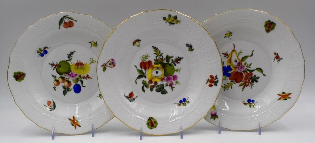12 Herend Hand Painted Fruits & Flower Dessert/Salad Plates - Mint Condition - 3