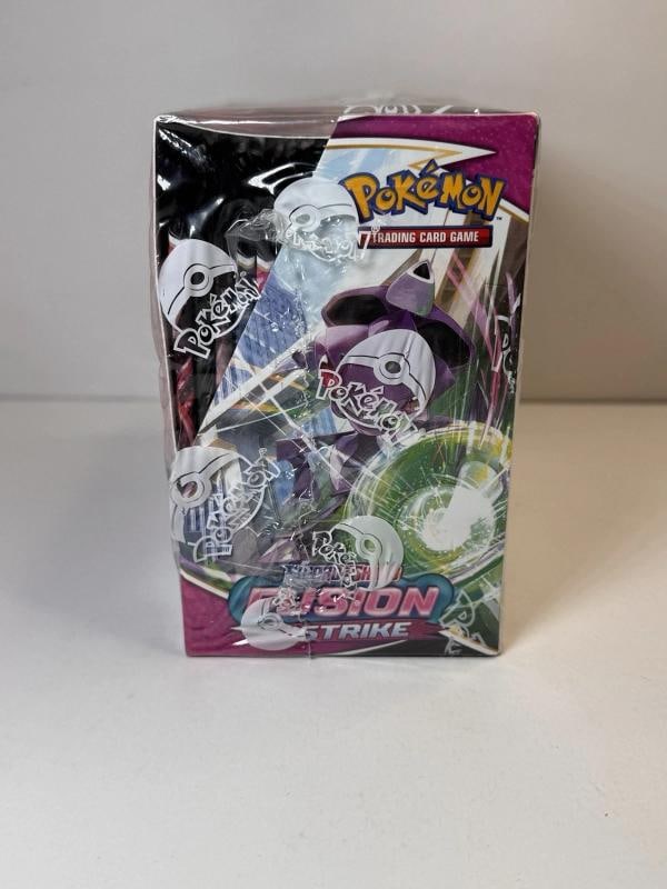 READ Pokemon TCG Fusion Strike Booster Box Sword & Shield Factory Sealed #2 - 4