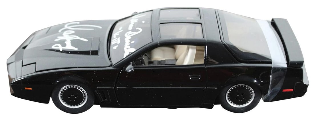 Hasselhoff & Daniels Knight Rider Signed 1:24 Die Cast Metal K.I.T.T. Car BAS - 4
