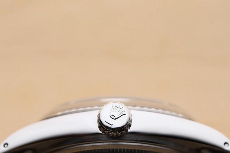 ROLEX MENS DATEJUST 16014 18K GOLD STEEL SILVER DIAL WATCH w/ ROLEX BRACELET - 9