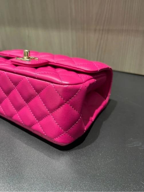 Chanel Mini Crystal & Brass Top Handle Bag in Dark Pink - 18