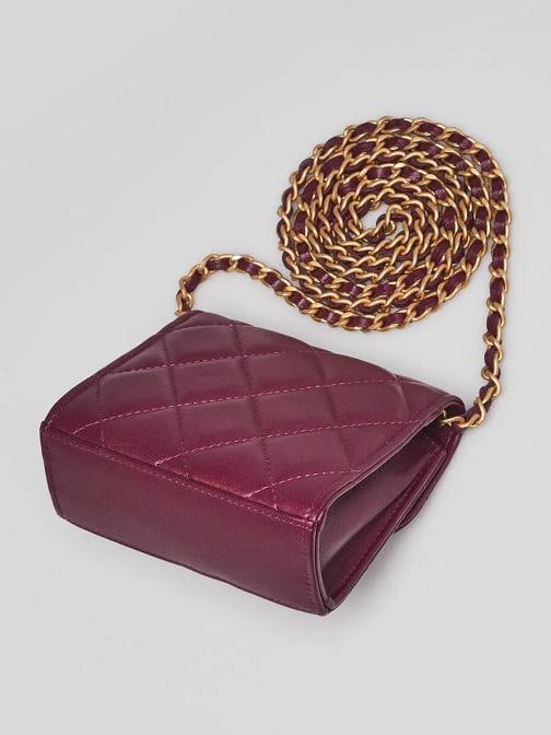 Chanel Violet Quilted Lambskin Leather Clutch with Chain Heart Crossbody Bag - 3