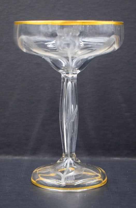 8 Moser Hand Blown & Engraved Saucer Champagne Coupes, Tulips - 4