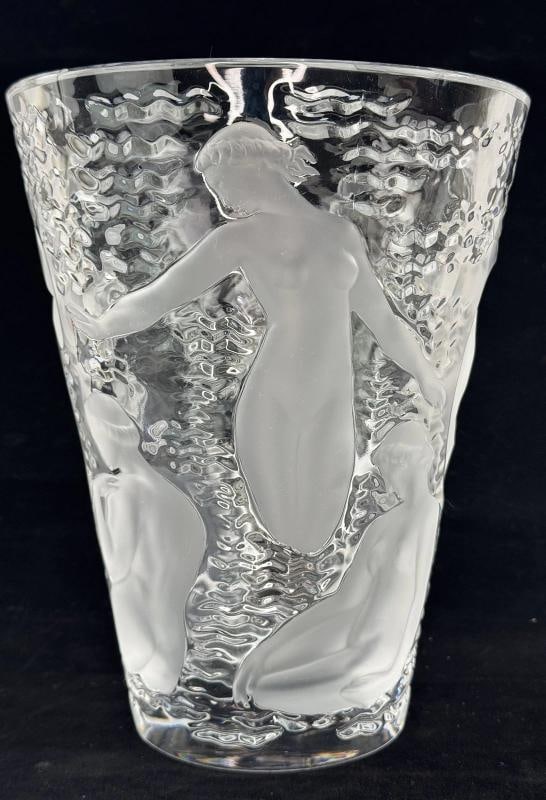 Stunning Signed Lalique Ondines Glass Frosted Nude Water Nymph Bathers 9.5" Vase (1 of 10)