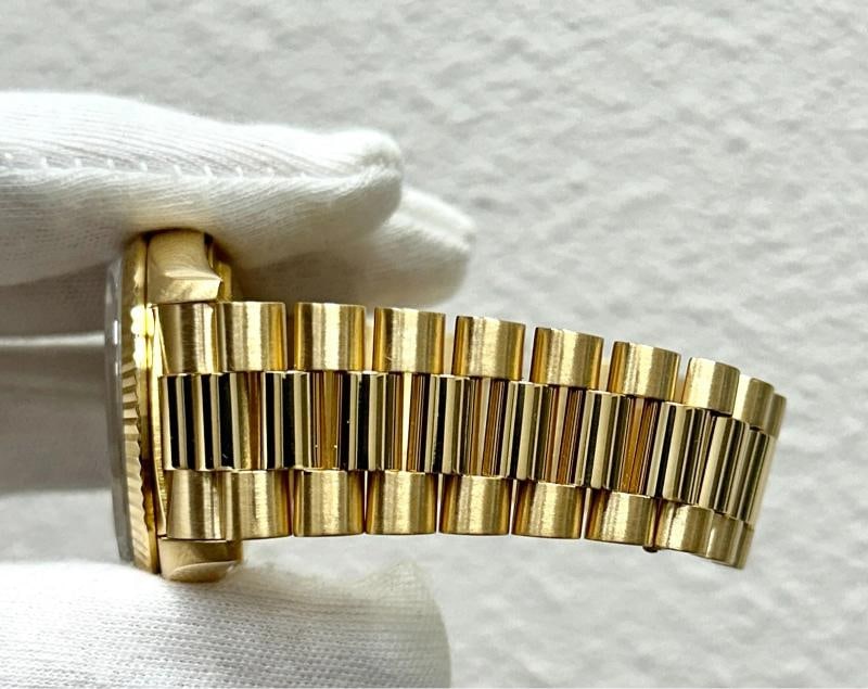 Van Cleef & Arpels Rolex Day Date President 18238 VCA 18K Yellow Gold Box Paper - 3