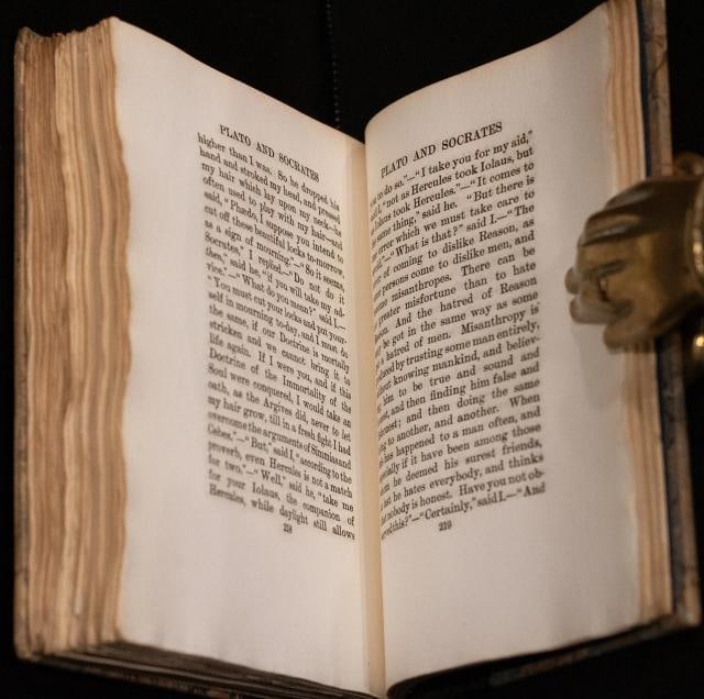 1907 Plato and Socrates - 8