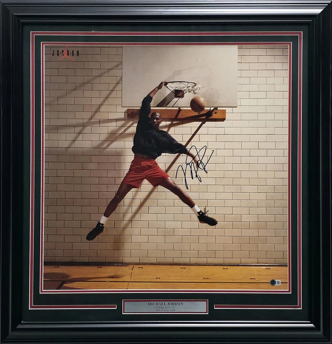 Michael Jordan Signed Framed Nike Air Dunking 24x24 Poster Photo Beckett (1 of 4)