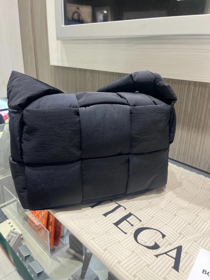 Bottega Small Padded Tech Cassette Crossbody Bag (A00871487K): Condition: Pre-owned - Good,Brand: Bottega Veneta,Department: Women,Size: Small,Exterior Color: Black,Style: Crossbody,Features: Padded,MPN: A00871487K,Exterior Material: Durable polyamide,Country of