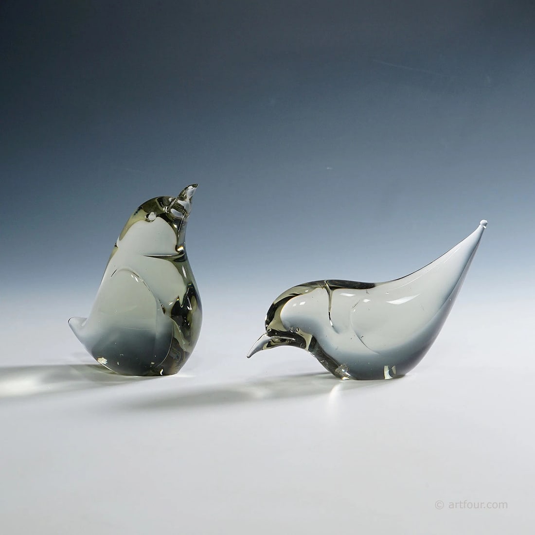Pair of Art Glass Birds Designed by Livio Seguso ca. 1970s: width: 2.36 inchesheight: 4.33 incheslenght: 6.30 inches. Condition: Used,Brand: Murano,Material: Art Glass,Origin: Italy,Subject: Art Glass,Type: Figurine,Country of Origin: Italy