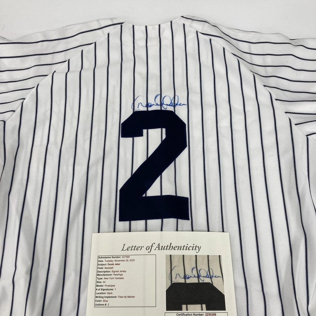 Derek Jeter Signed New York Yankees Rawlings Authentic Jersey JSA COA: Sport: Baseball,Player: Derek Jeter,Signed: Yes,Original/Reprint: Original,Autograph Authentication: James Spence Authentication (JSA),Product: Jersey,Team: New York Yankees,Country of Origin: United