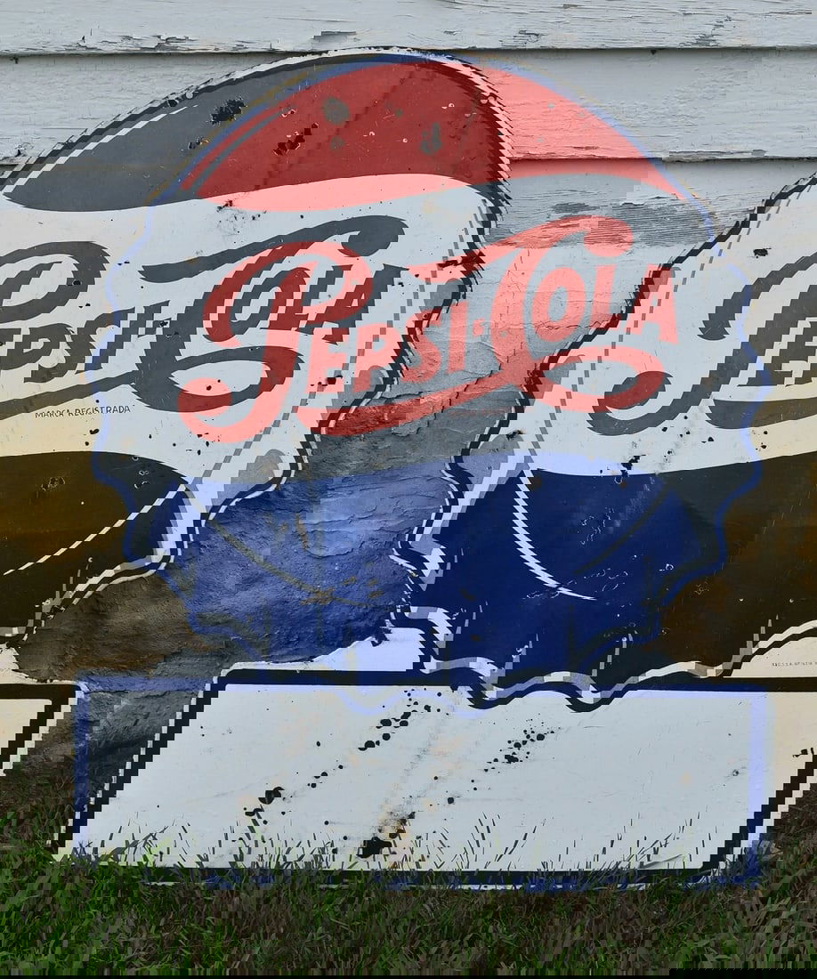 Vintage Spanish Pepsi Cola Porcelain Sign~(35"x 29"): Condition: Used: An item that has been used previously. See the seller’s listing for full details and description of any imperfections. ,Brand: Pepsi,Type of Advertising: Sign,Theme: Soda,Country of