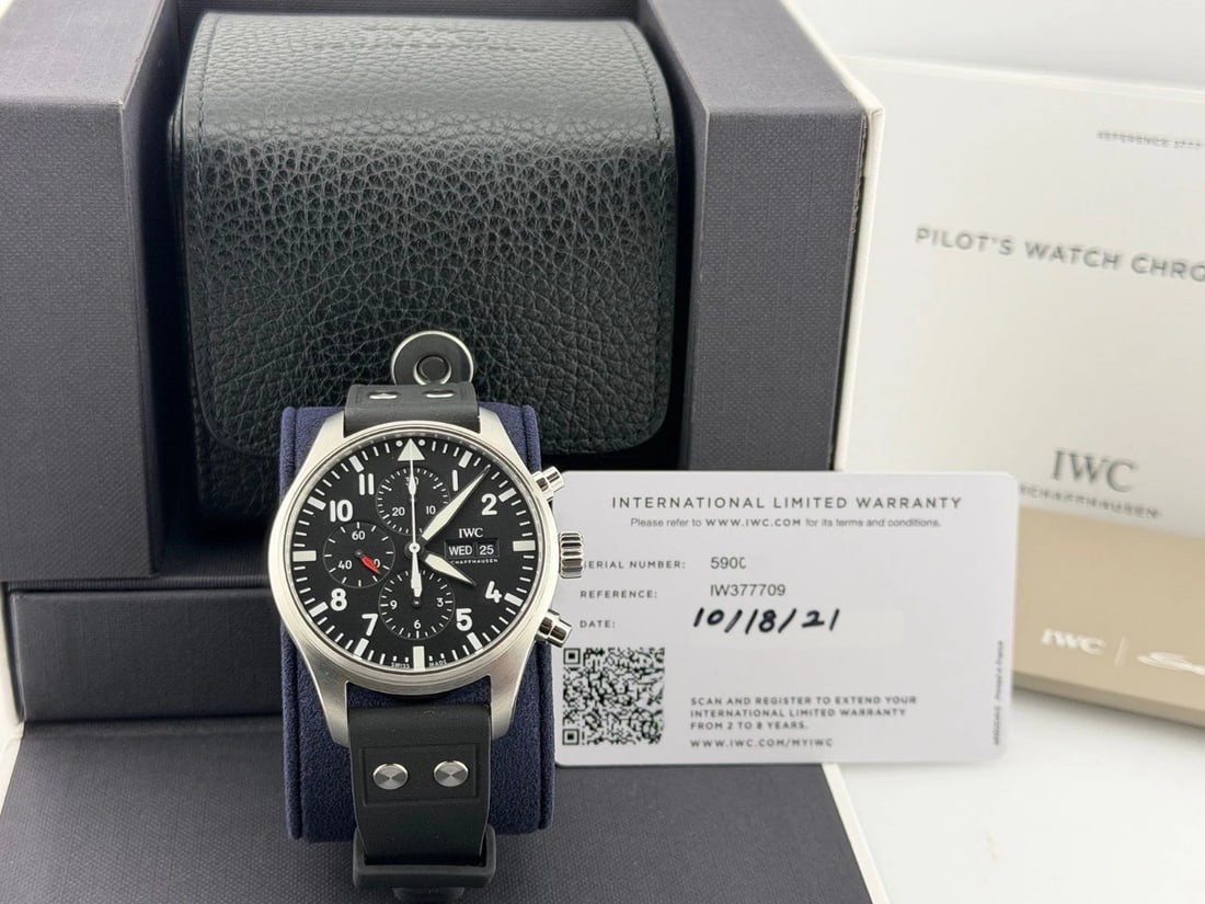 IWC Pilot Chronograph IW377709 43mm Black Dial Stainless Steel Box Papers: Style Number: IW377709Serial: 590****Year: 2021Model: IWC Pilot ChronographCase Material: Stainless SteelBand: Black RubberBezel: Stainless SteelDial: BlackCrystal: SapphireCase Size: 43mm Includes: -