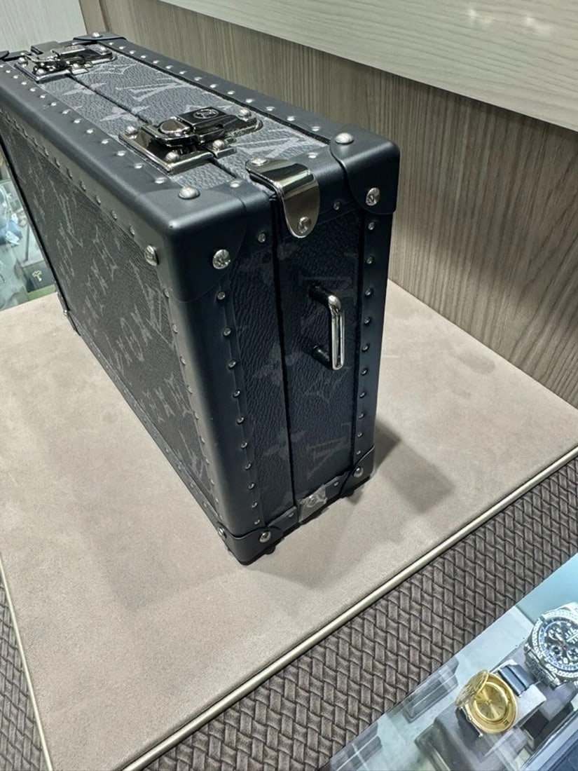 Louis Vuitton Trunk Clutch Box w/ strap - Monogram Eclipse Model: M20251 - 4