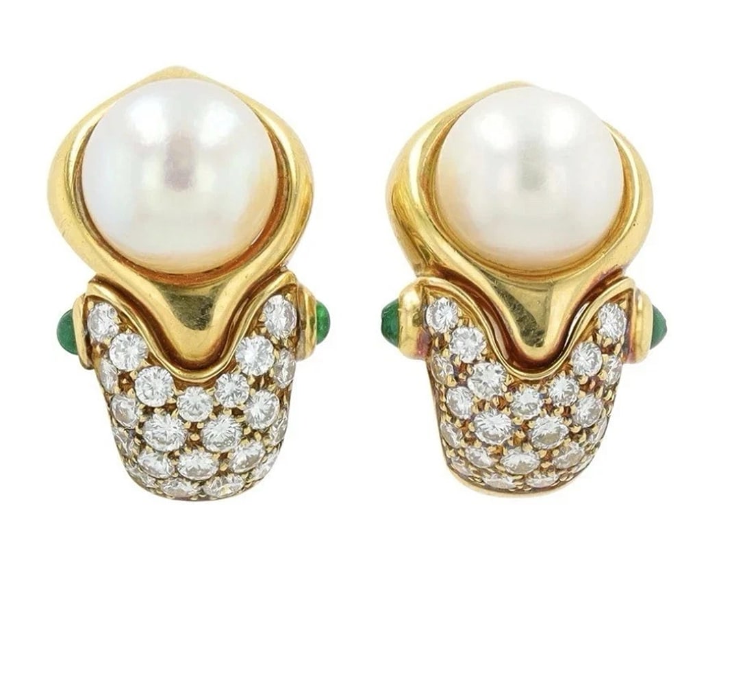 BVLGARI ITALY 18k Yellow Gold, Pearl, Diamond & Cabochon Emerald Earrings 1980s: Condition: Pre-owned - Excellent: This item has been previously worn; however, it is in excellent condition. Any signs of wear should be shown and described in the seller’s listing. ,Brand: Bvlgari,