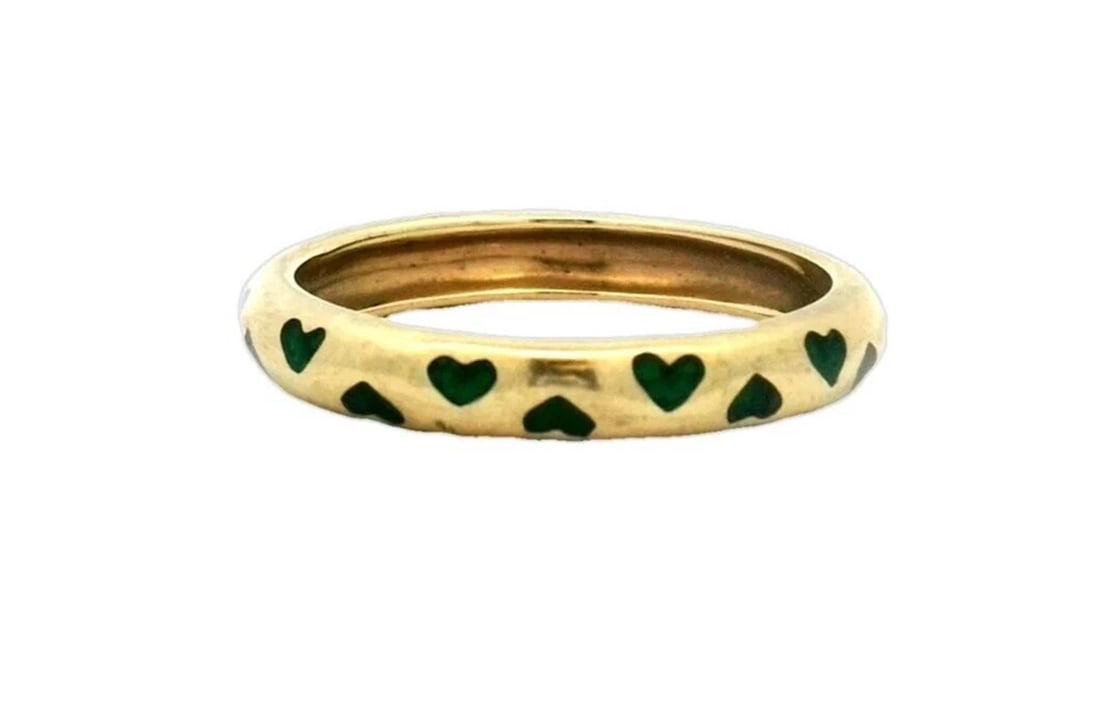 Enamel Hearts Ring In 18k Yellow Gold: Condition: Pre-owned - Good,Brand: Unbranded,Ring Size: 6.75,Type: Ring,Metal Purity: 18k,Occasion: Anniversary, Birthday, Christmas, Confirmation/Communion, Graduation, Mother's Day, Valentine's Day,