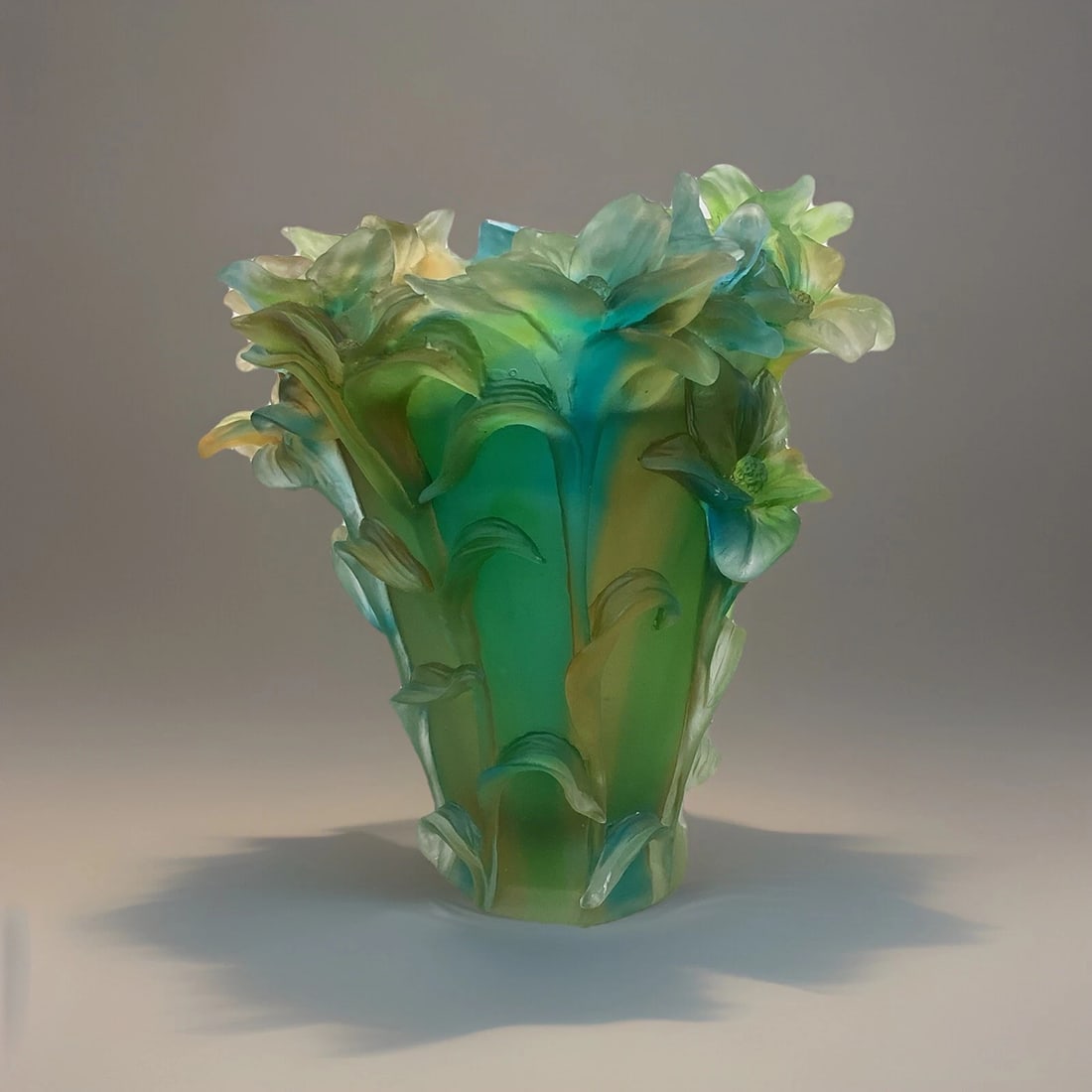 Iris Nancy Daum Style Crystal Vase Green Multi H8?? Unique Heavy Art Glass: Condition: Used: An item that has been used previously. The item may have some signs of cosmetic wear, but is fully operational and functions as intended. This item may be a floor model or store retur