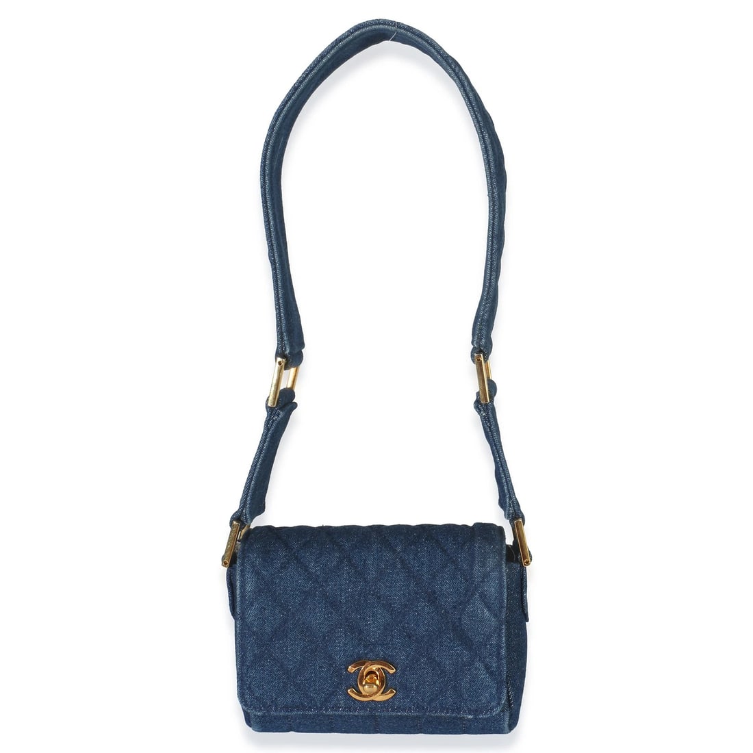 Chanel Vintage Blue Quilted Denim Mini Single Flap Bag: Condition: Pre-owned - Good,Country of Origin: France,Dimensions: 5.25 x 4.25 x 1.73,Handbag Accessories: None,Bag Width: 5.25 in,Bag Depth: 1.73 in,Bag Height: 4.25 in,Department: Unisex,Style: Shoul