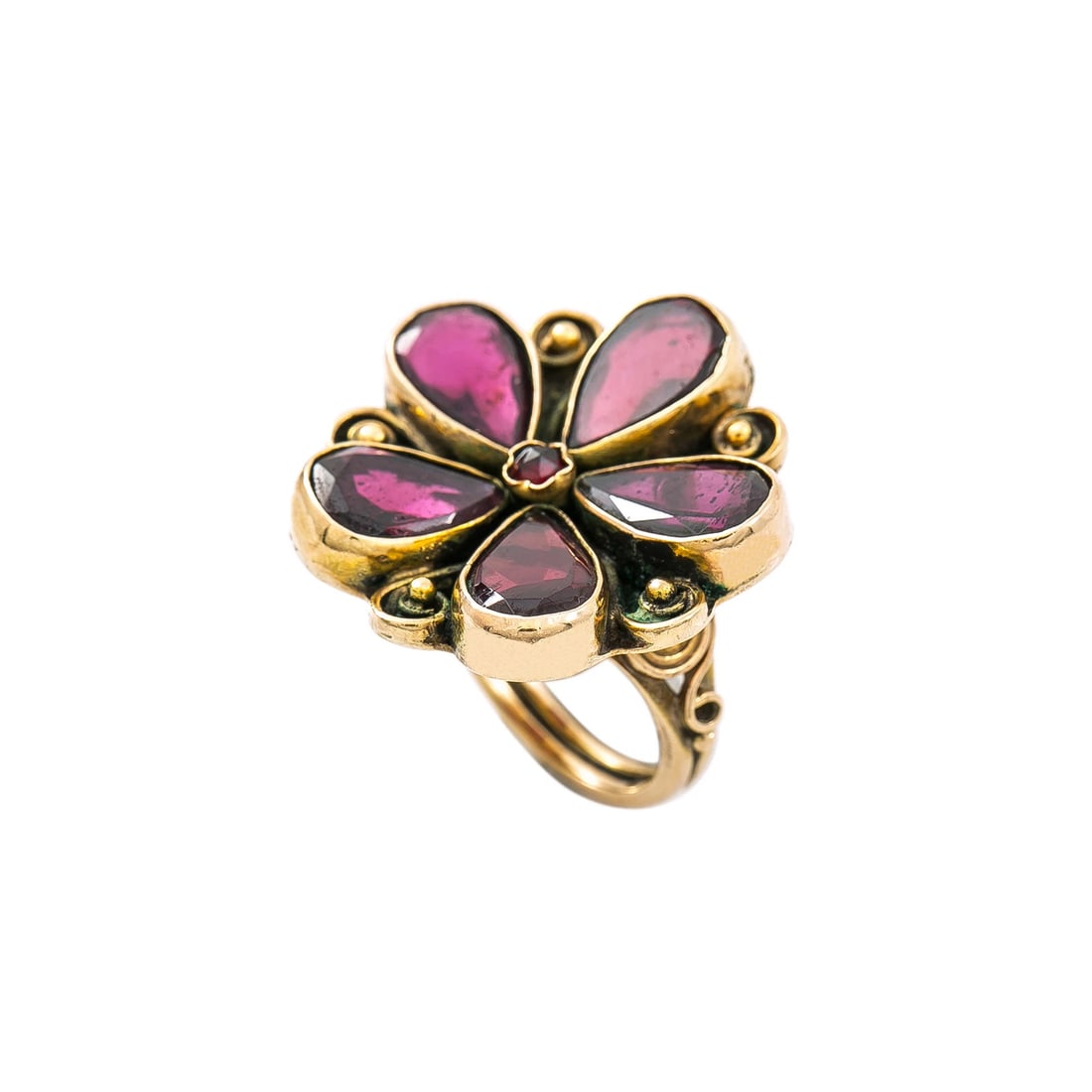 Vintage 14K Yellow Gold 15 CT Garnet Flower Cocktail Ring 13.6 Grams Size 6.25: Condition: Pre-owned - Good,Metal: Yellow Gold,Material: Gemstone,Main Stone: Garnet,Ring Size: 6.25,Brand: Unbranded,Style: Gemstones,Metal Purity: 14k,Type: Ring,Country of Origin: United States
