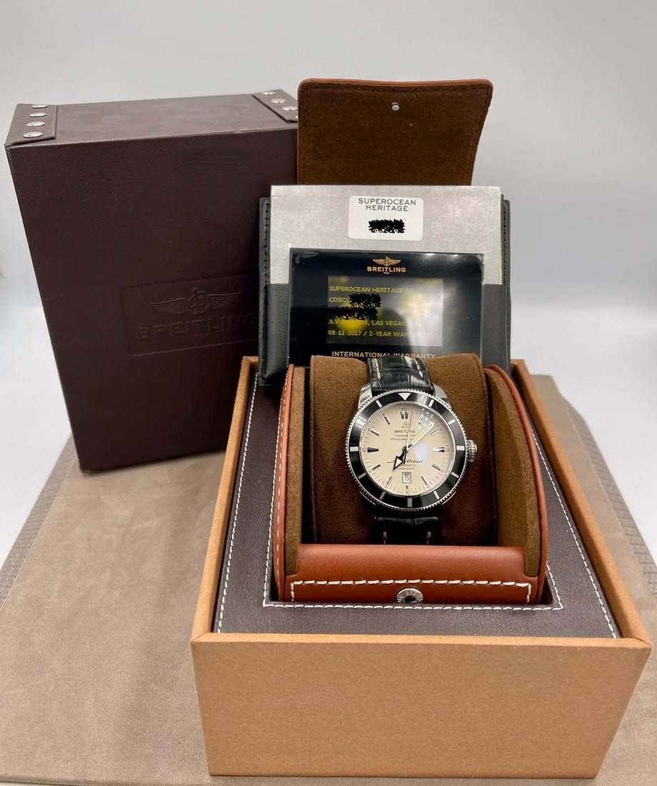 Breitling Superocean Heritage 46 Automatic Mens Watch A1732024-G642 w/Box & Card: Condition: Pre-owned - Good,Bezel Color: Black,Closure: Fold-Over Push-Button Deployant,Indices: Baton Indexes,Year Manufactured: 2010-2019,Band/Strap: Bracelet,Case Color: Silver,Department: Men,Case
