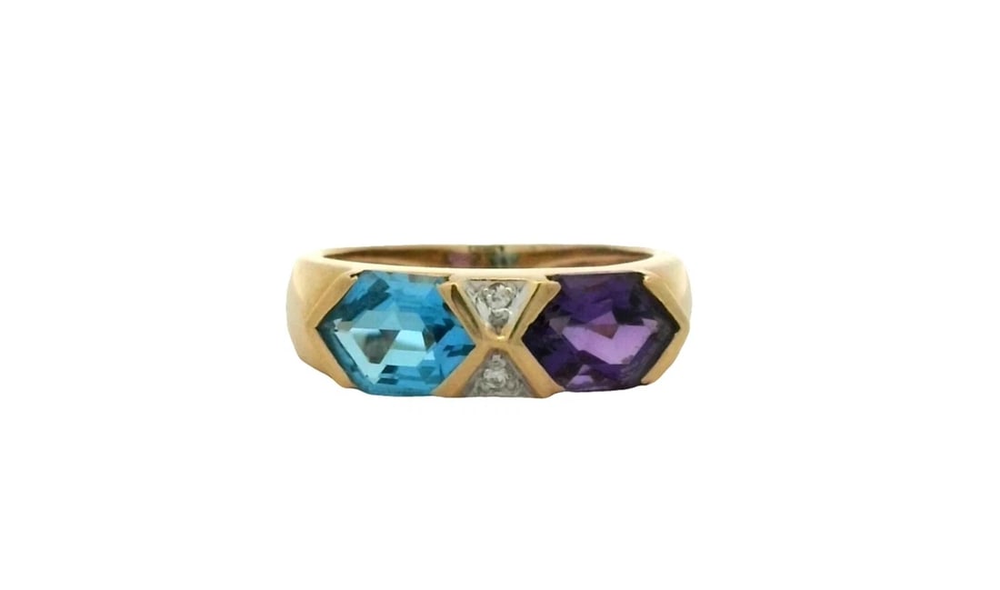Two Color Ring In 14k Yellow Gold: Condition: Pre-owned - Good,Antique: No,Shape: Hexagon,Occasion: Anniversary, Birthday,Main Stone Width: 5.36mm,Cut Grade: Excellent,Main Stone Color: Blue,Metal: Yellow Gold,Secondary Stone: purple,M