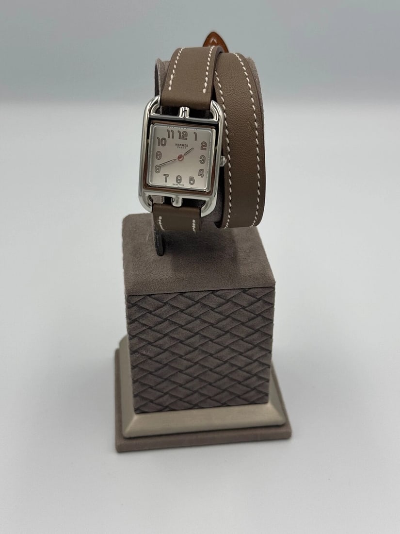 Hermes Cape Cod Watch Small Model Strap Tan (watch only) (1 of 12)