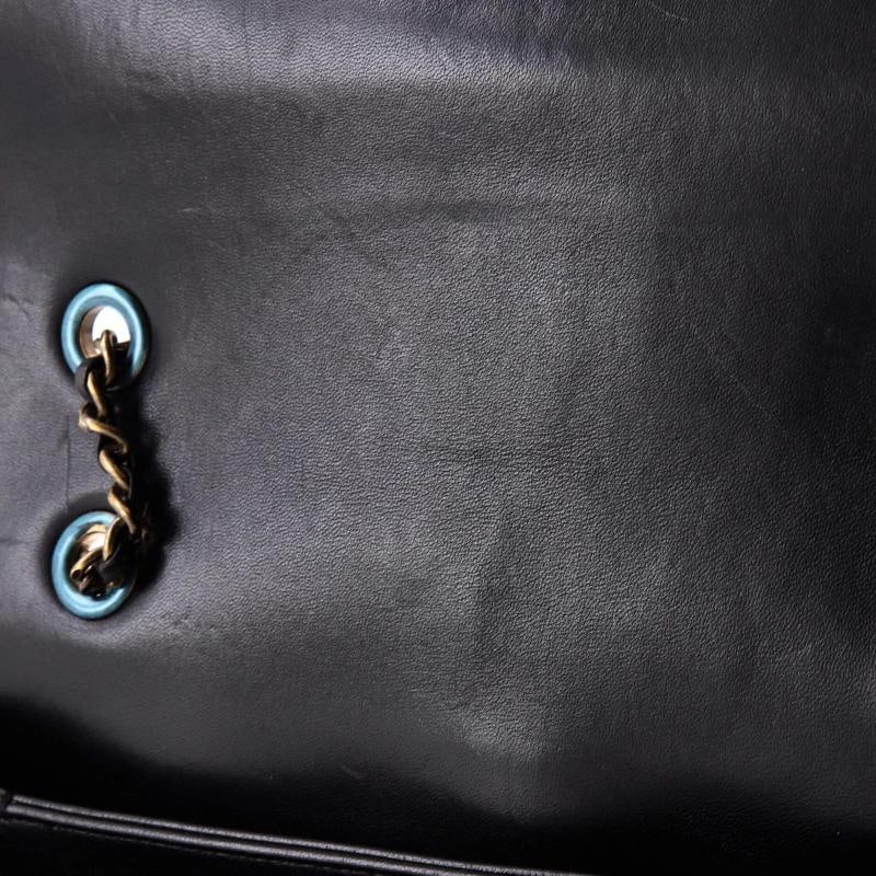 Chanel Around The Corner Flap Bag Quilted Lambskin Medium - 7