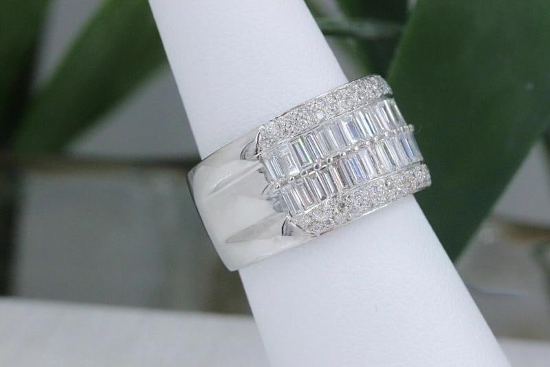 Le Vian 18k White Gold Round & Baguette Diamond Wedding Band Ring 1.55 tcw - 4