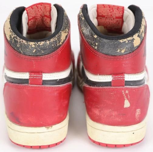 Michael Jordan Rookie Signed Pair Of 1985 Nike Jordan 1 Shoes Sneakers PSA DNA - 8