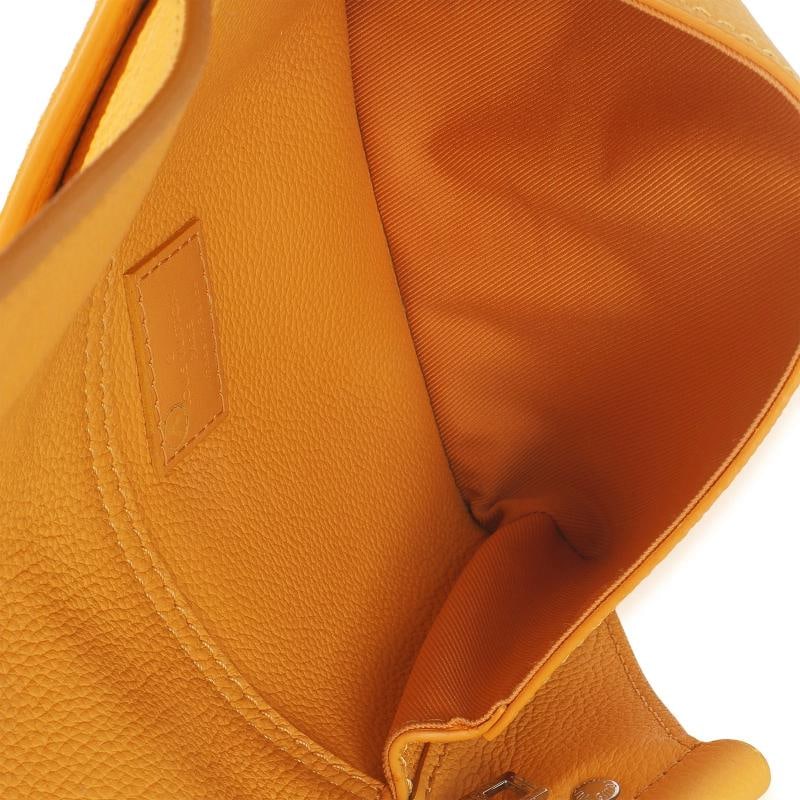 Louis Vuitton Safran Yellow Grained Calfskin Aerogram Takeoff Slingbag - 2