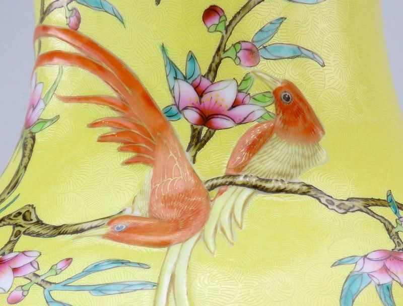 Superb Chinese Yongzheng Mark Yellow Liuyeping Phoenix Bird Flowers Vase - 7