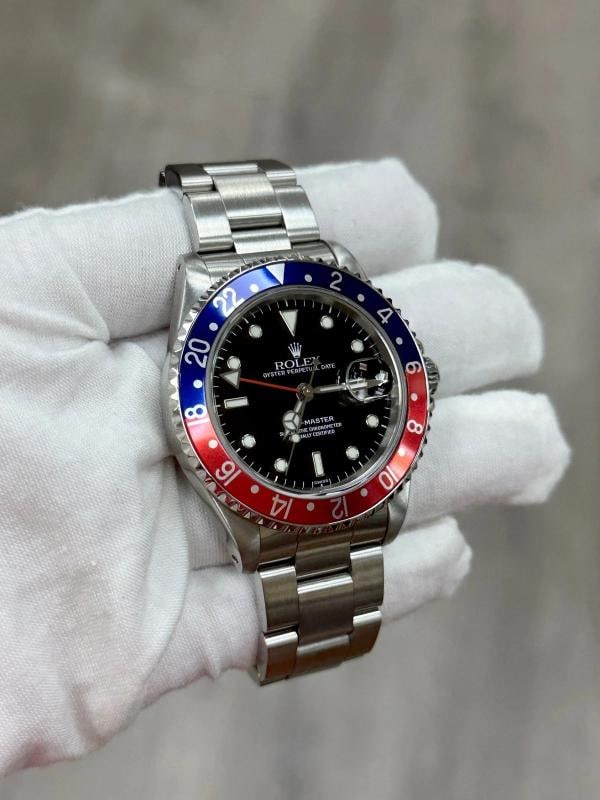 Rolex GMT Master 16700 40mm Pepsi Red and Blue Bezel Stainless Steel - 4
