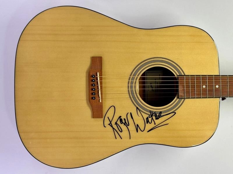 ROGER WATERS Signed Acoustic EPIPHONE Guitar Autograph JSA LOA Pink Floyd (1 of 3)