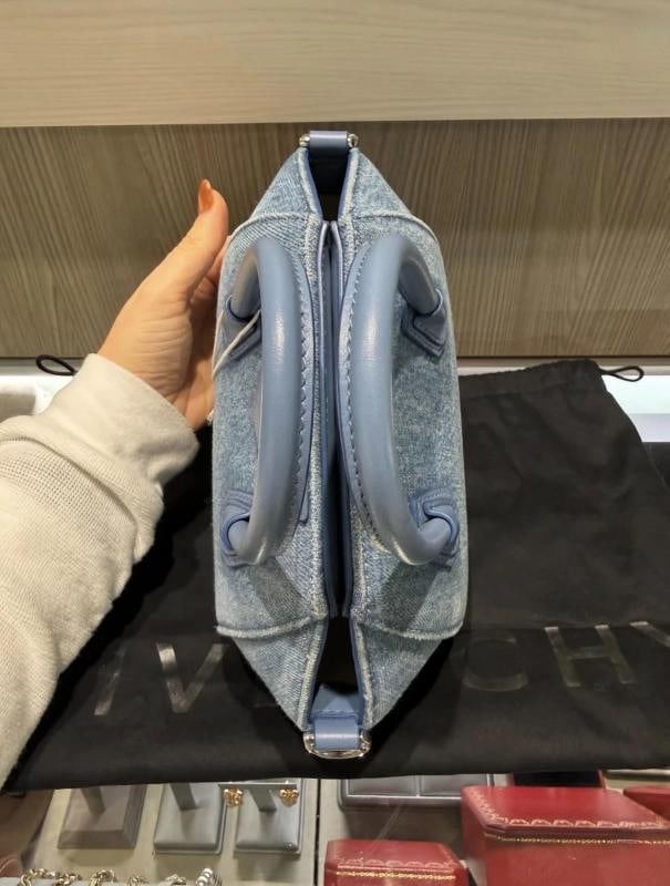 Givenchy Toy Antigona Denim Bag - 8