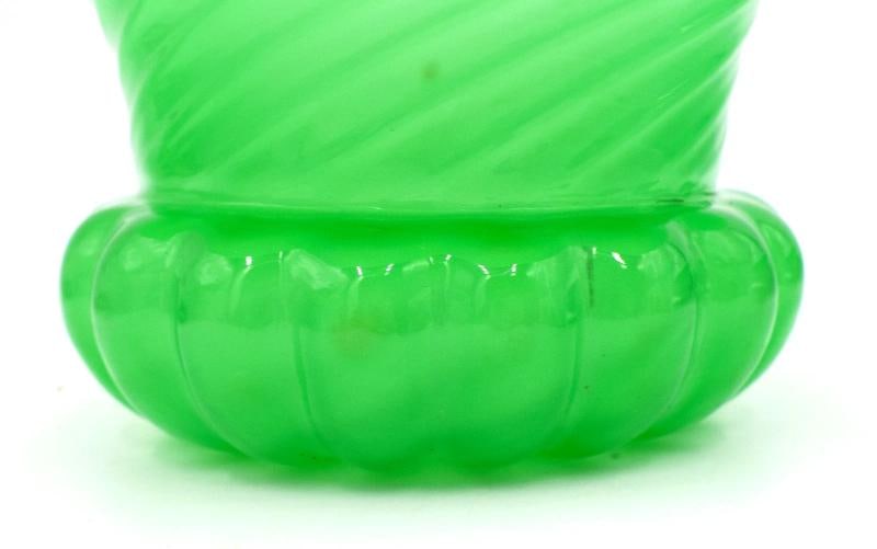 Steuben art Glass Green Jade Vase - Bowl - Signed - 4
