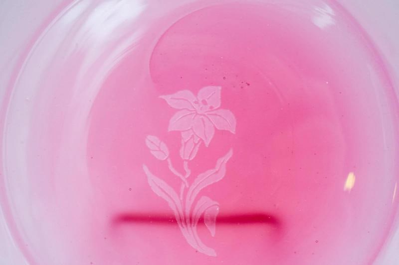 Steuben Rosaline Art Glass Dessert Plate, Circa 1920 - 2