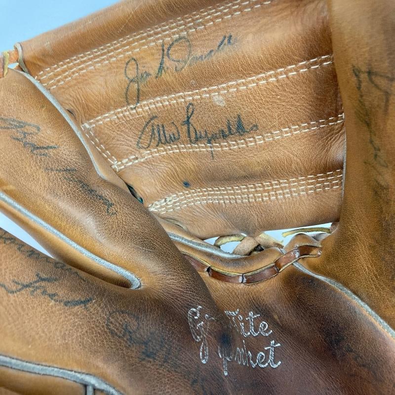 1954 New York Yankees Team Signed Baseball Glove 55 Sigs Mickey Mantle PSA DNA - 20