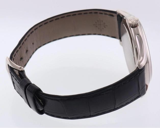 MINT Patek Philippe 5227G 39mm White Gold Black Dial Leather Watch Box - 5