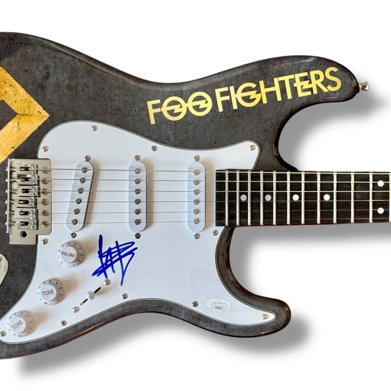 FOO FIGHTERS Signed Guitar SET OF 5! JSA COA Dave Grohl Taylor Hawkins Smear +2 - 12